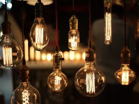 How to exchange  old light bulbs for LEDs: details of the state program